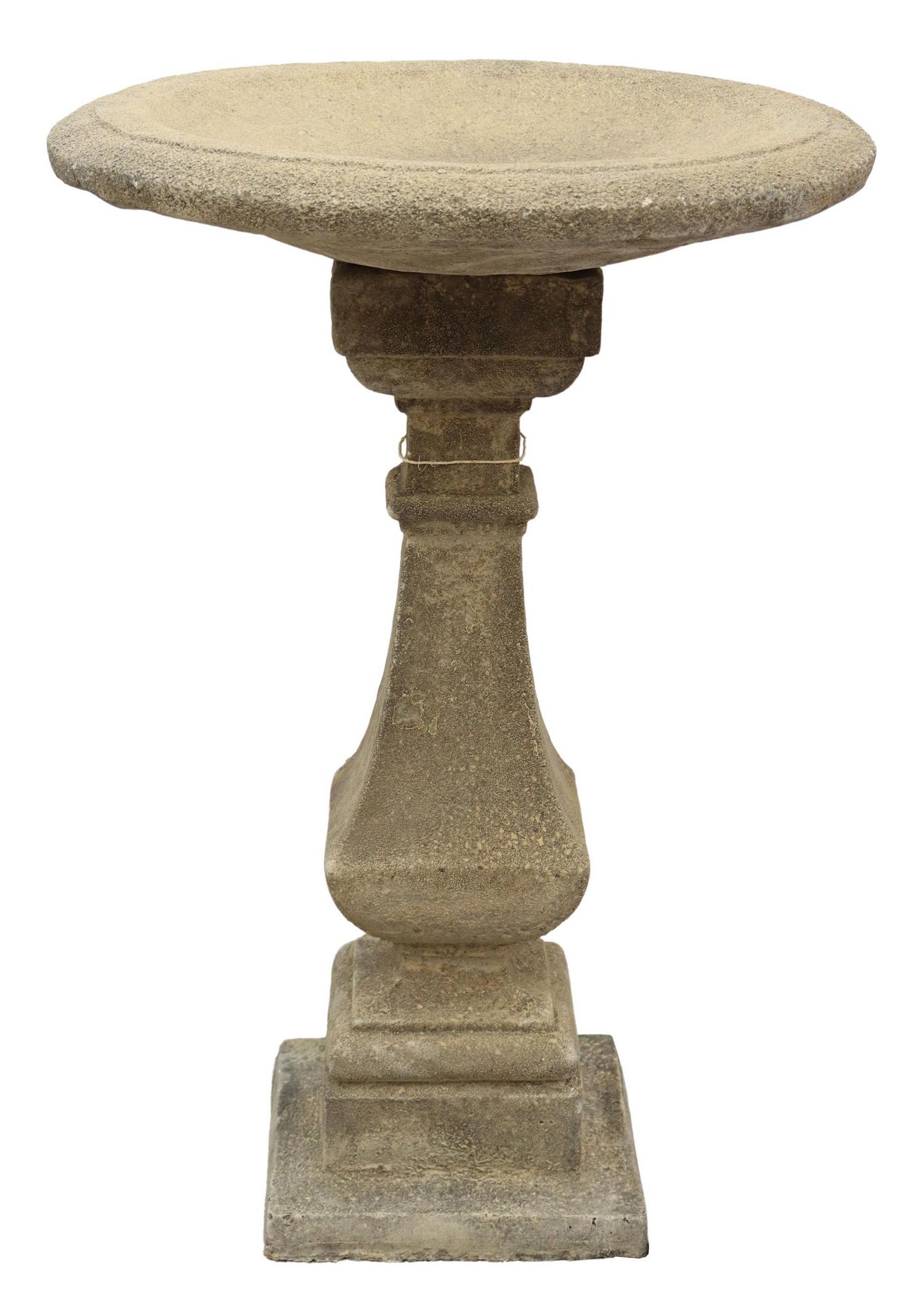 CAST STONE HAMPTON GARDEN BIRDBATH (1 of 3)