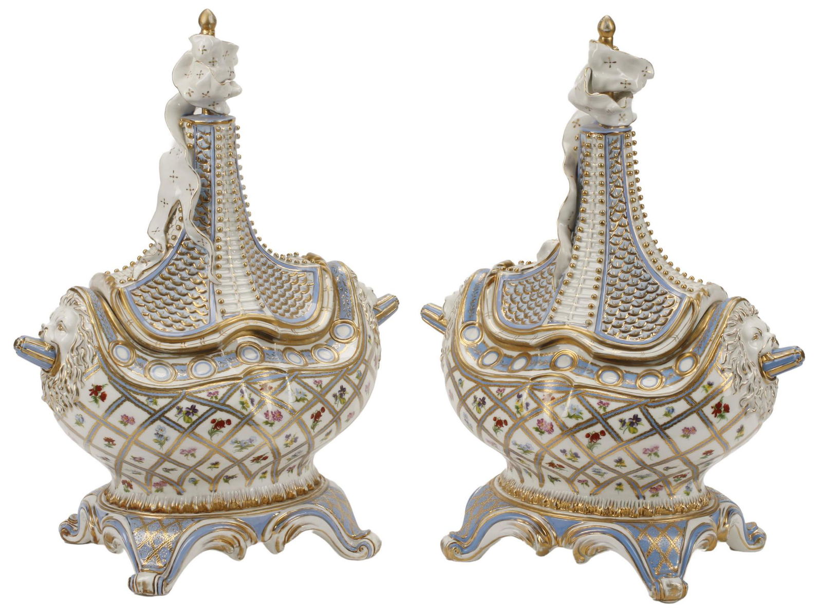 (2) KLEMM DRESDEN PORCELAIN POT-POURRI A VAISSEAU (1 of 5)