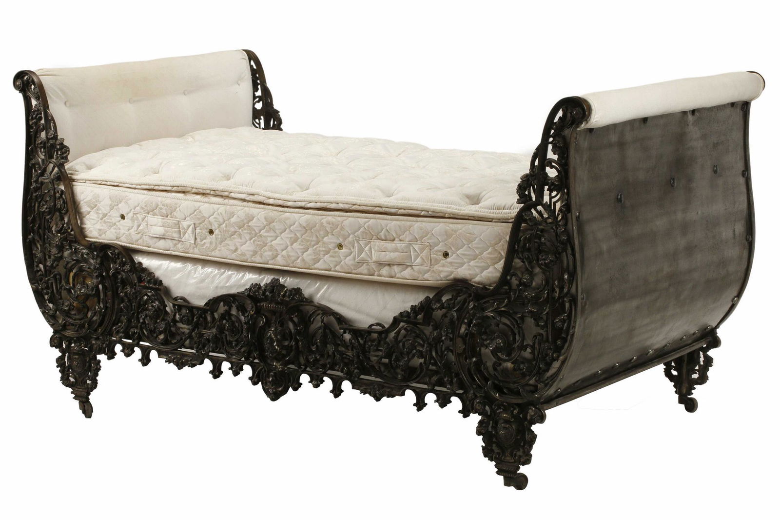 FRENCH CAST IRON DAYBED WITH CUSHION (1 of 4)