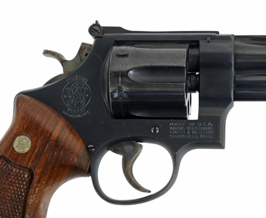 SMITH & WESSON 357 HIGHWAY PATROLMAN 28-2 REVOLVER: Smith & Wesson Highway Patrolman Model 28-2 revolver, mfg. 1970-72, .357 caliber, double action, 5.75" barrel, fixed front sight, adjustable rear sight, six round swing out cylinder, S&W logo checkere