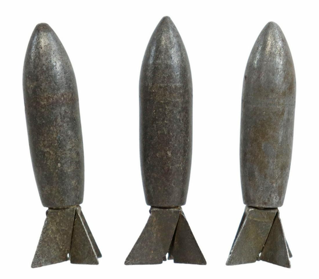 (3) LAZY DOG KINETIC ENERGY BOMBS 1.75"L, VIETNAM: (lot of 3) Lazy Dog forged steel flechette bomb or the Red Dot bomb, forged steel 1.75" long dropped in clusters, the kinetic energy allowed piercing of body armor, could pierce concrete as deep as 9"
