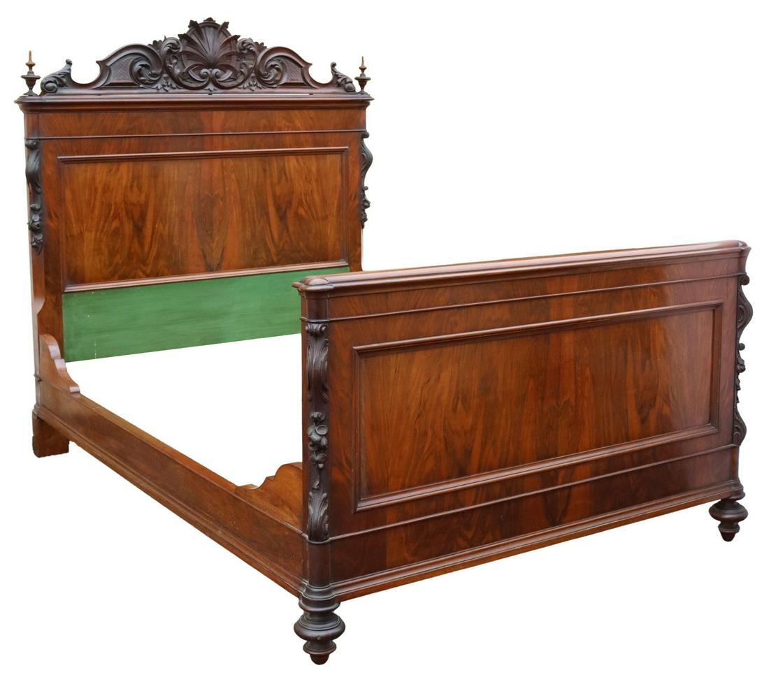 ITALIAN MAHOGANY BED WITH CARVED SHELL CREST (1 of 2)