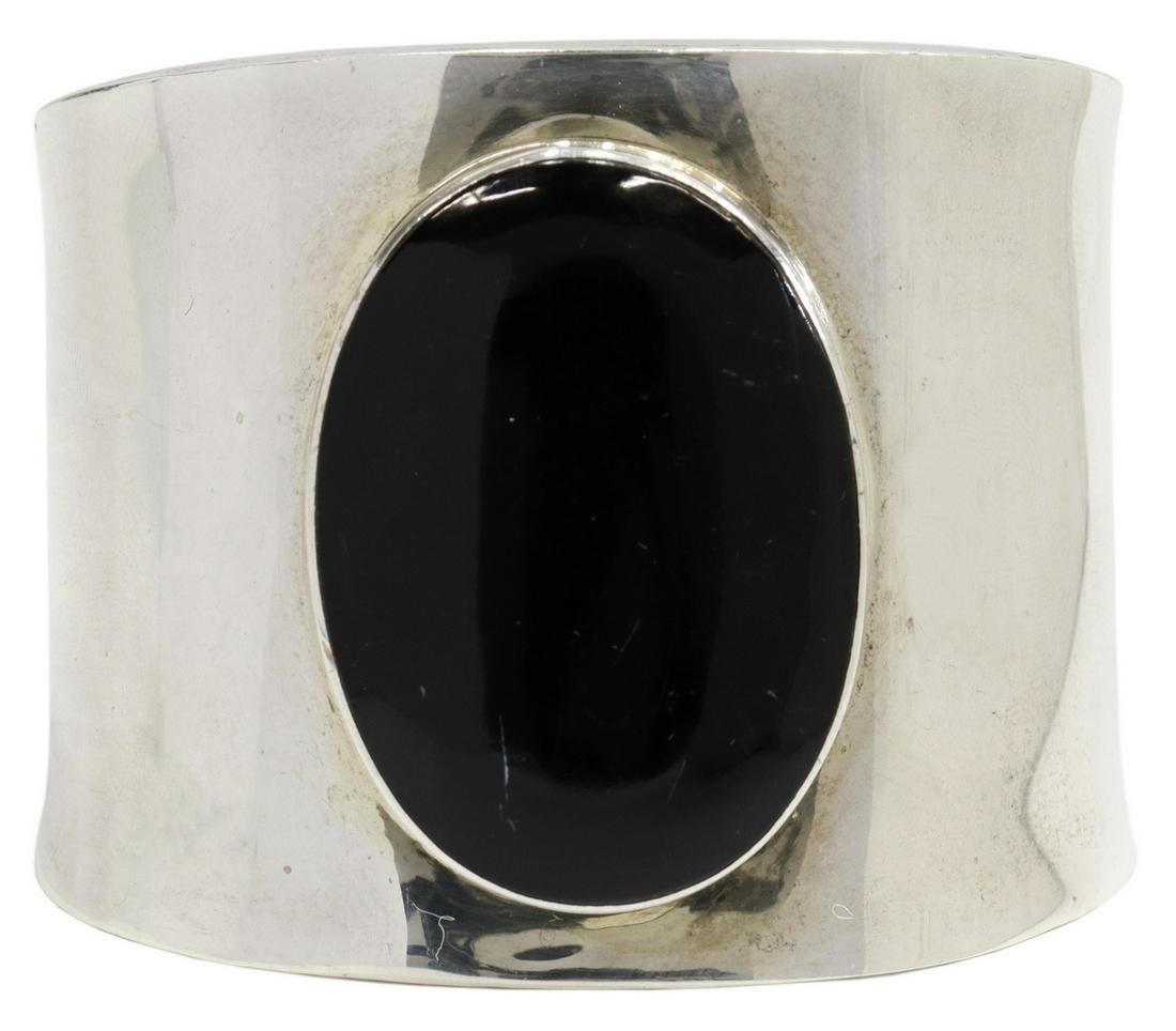 STERLING SILVER & BLACK CABOCHON CUFF, MEXICO (1 of 4)