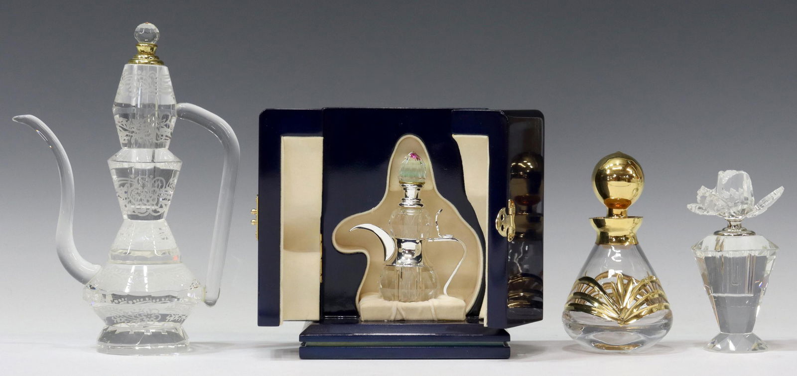 (4) CRYSTAL PERFUME SCENT BOTTLES (1 of 3)