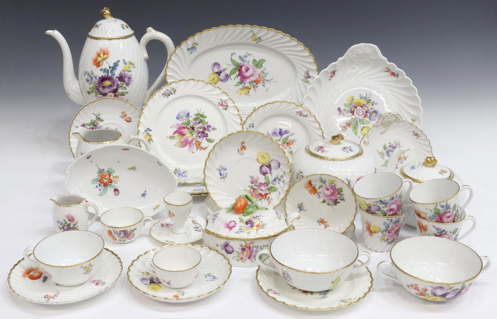 32) GERMAN NYMPHENBURG PORCELAIN SERVICE (1 of 5)