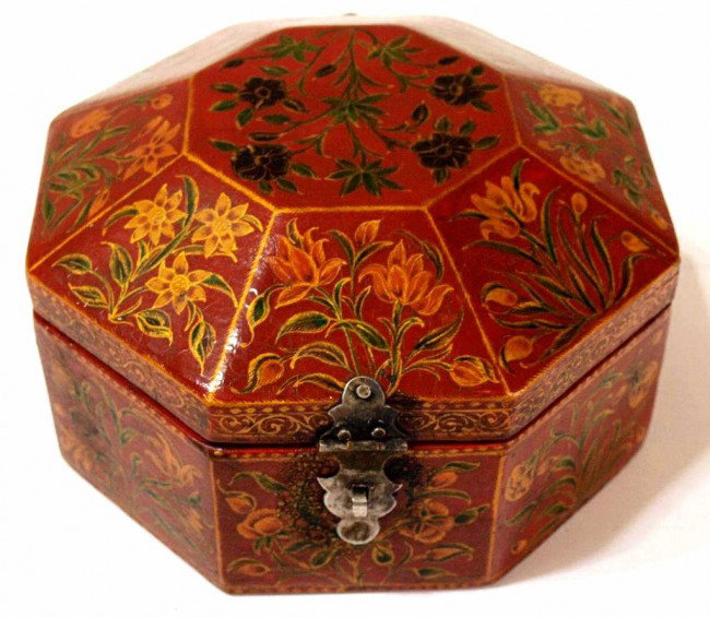 18TH C INDO-PORTUGUESE MUGHAL LACQUER CASKET: Small Indo-Portuguese casket, 18th c. Mughal Indian lacquer work on the box of octagonal form, each panel depicting a different flower typical of the 17th c. Emperor Shahjahan and Emperor Jahangir flo