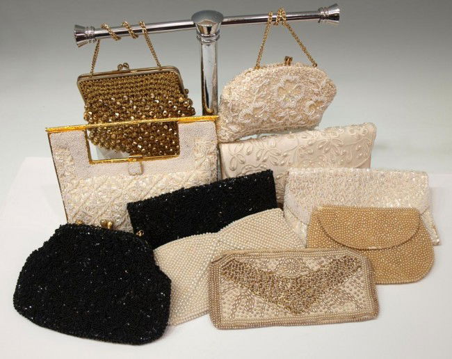 LOT LADIES VINTAGE MESH, BEADED & FAUX PEARL BAGS: (lot of 10) Vintage ladies clutches and purses, one example finely beaded and sequined on a fancy gold frame, the others with assorted beads, faux pearls and more, 5.25lbs total Start Price: $100.00