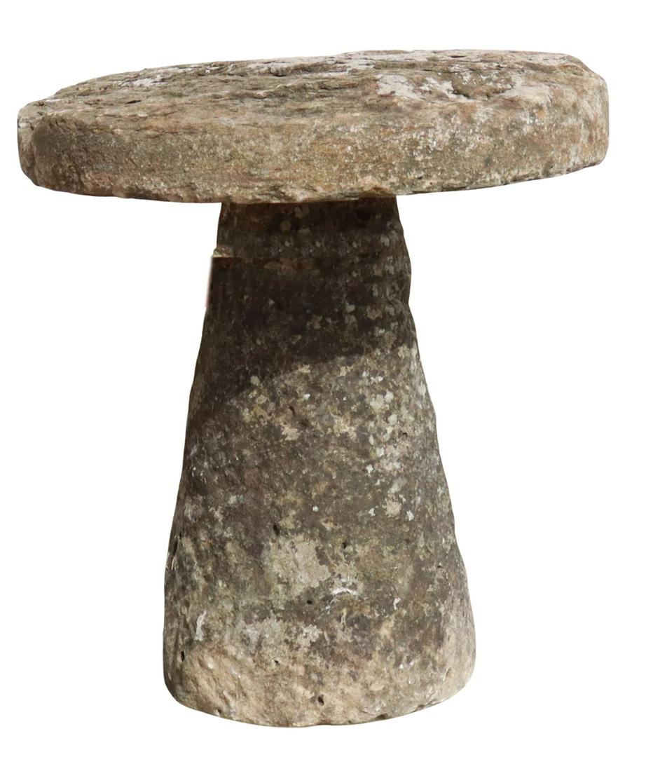 ENGLISH MUSHROOM-FORM STADDLE STONE ON BASE: English staddle stone, of overall mushroom form, with removable top stone, resting on angular base, approx 25"h, 24"diam **PLEASE NOTE: All of the cast stone and garden pieces in this auction have inh