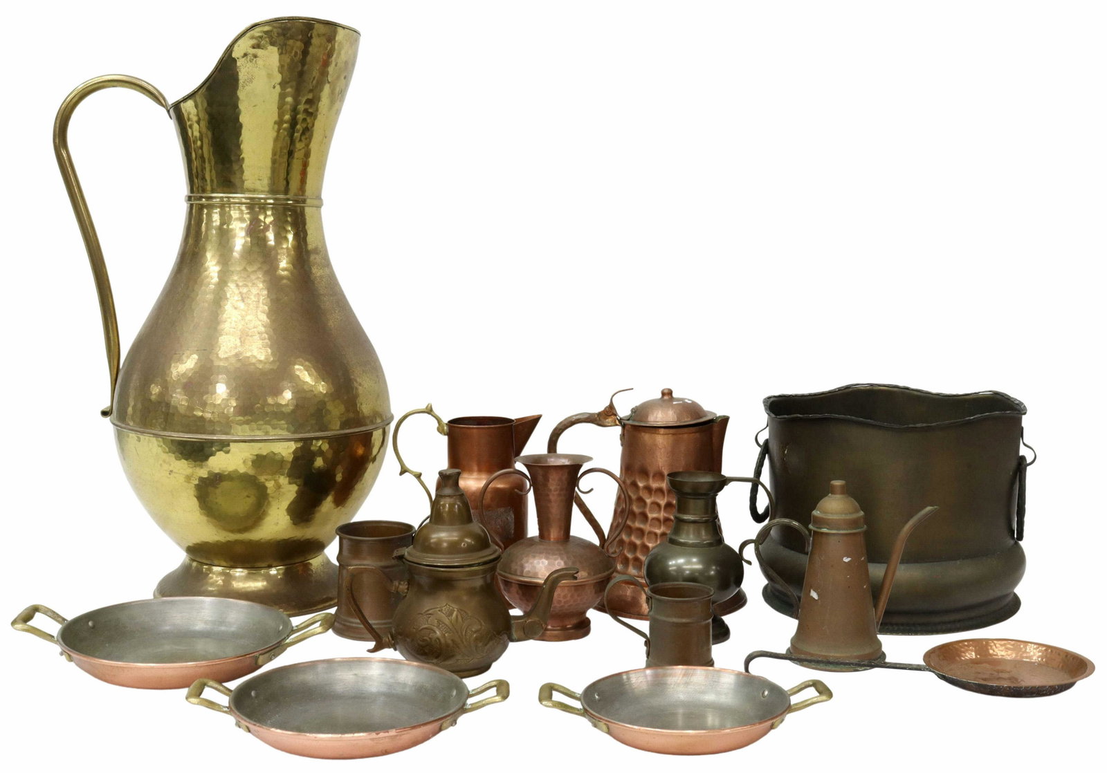 (14) CONTINENTAL BRASS & COPPER HOUSEHOLD ITEMS: (lot of 14) Assortment of French and Italian copper and brass household items, 20th c., including: (1) large brass pitcher, approx 24.5"h, 12"w (to handle), 10"diam; (1) brass pot with dual handles, s