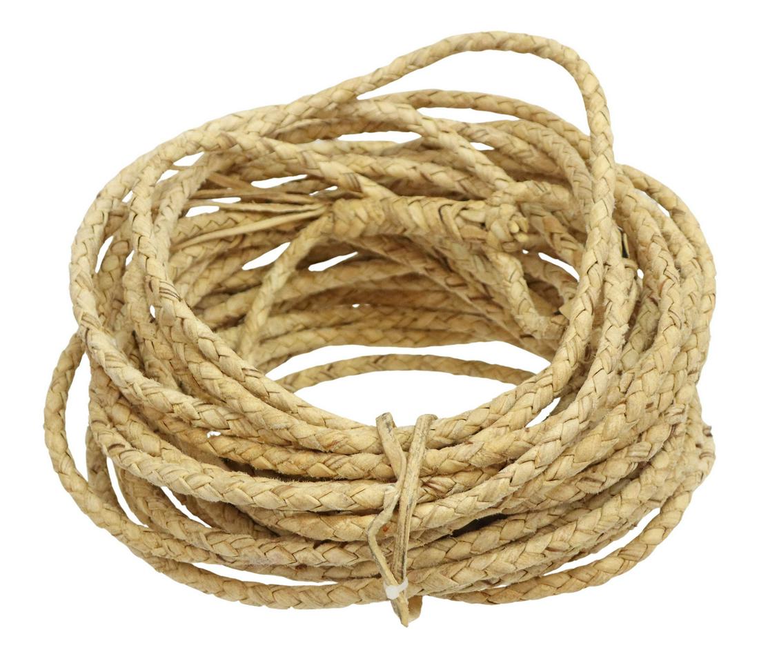 TEXAS BRAIDED 82' LONG COWBOY LARIAT LASSO: Texas braided rawhide cowboy lariat or lasso, approx 82' long Start Price: $80.00