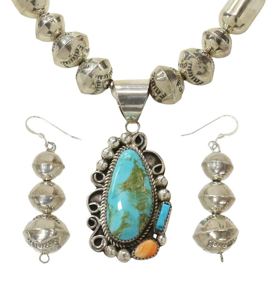 (2) LESLIE NEZ NAVAJO STERLING & TURQUOISE PENDANT: (lot of 2) Native American jewelry, including: (1) sterling silver pendant, Leslie Nez (Navajo/ Dine, b.1978), set with turquoise and spiny oyster shell, on an assembled bench bead strand, hook closur