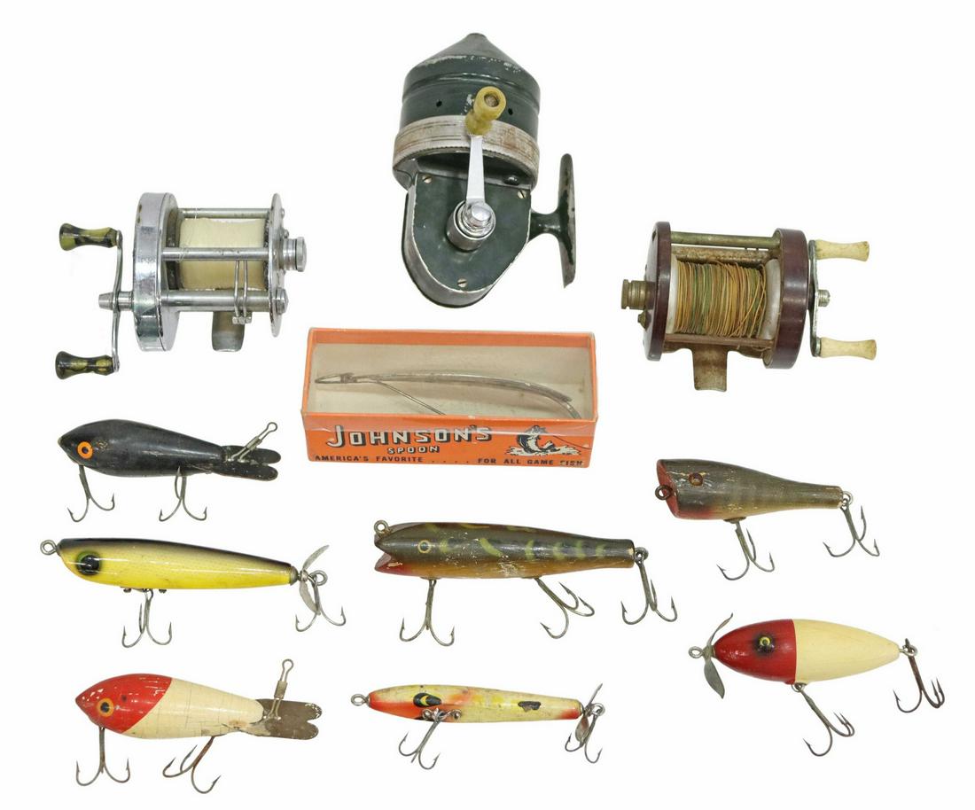 (11) VINTAGE FISHING LURES, SPOON & REELS: (lot of 11) Vintage fishing lures and reels, including: (7) painted wood lures, (two) with glass eyes, (one) marked "Horse Prancer", (one) Dalton Special; (1) Johnson's Spoon silver plated "Silver Min