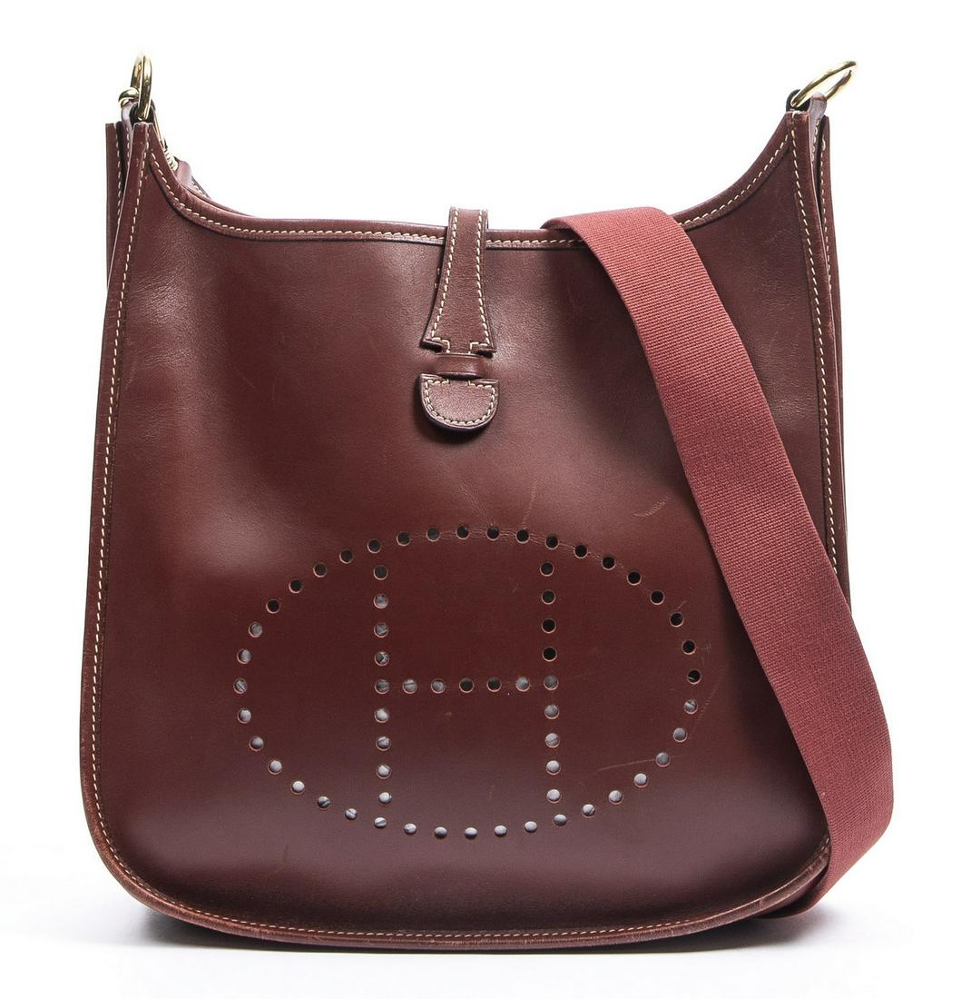 HERMES "EVELYNE PM" RED LEATHER SHOULDER BAG (1 of 10)