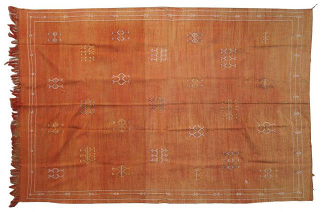 MOROCCAN HAND WOVEN KILIM RUG / WALL HANGING: Hand woven Moroccan kilim, suitable for wall hanging or floor use, 9'4"l, 5'11"w, 10lbs Start Price: $100.00