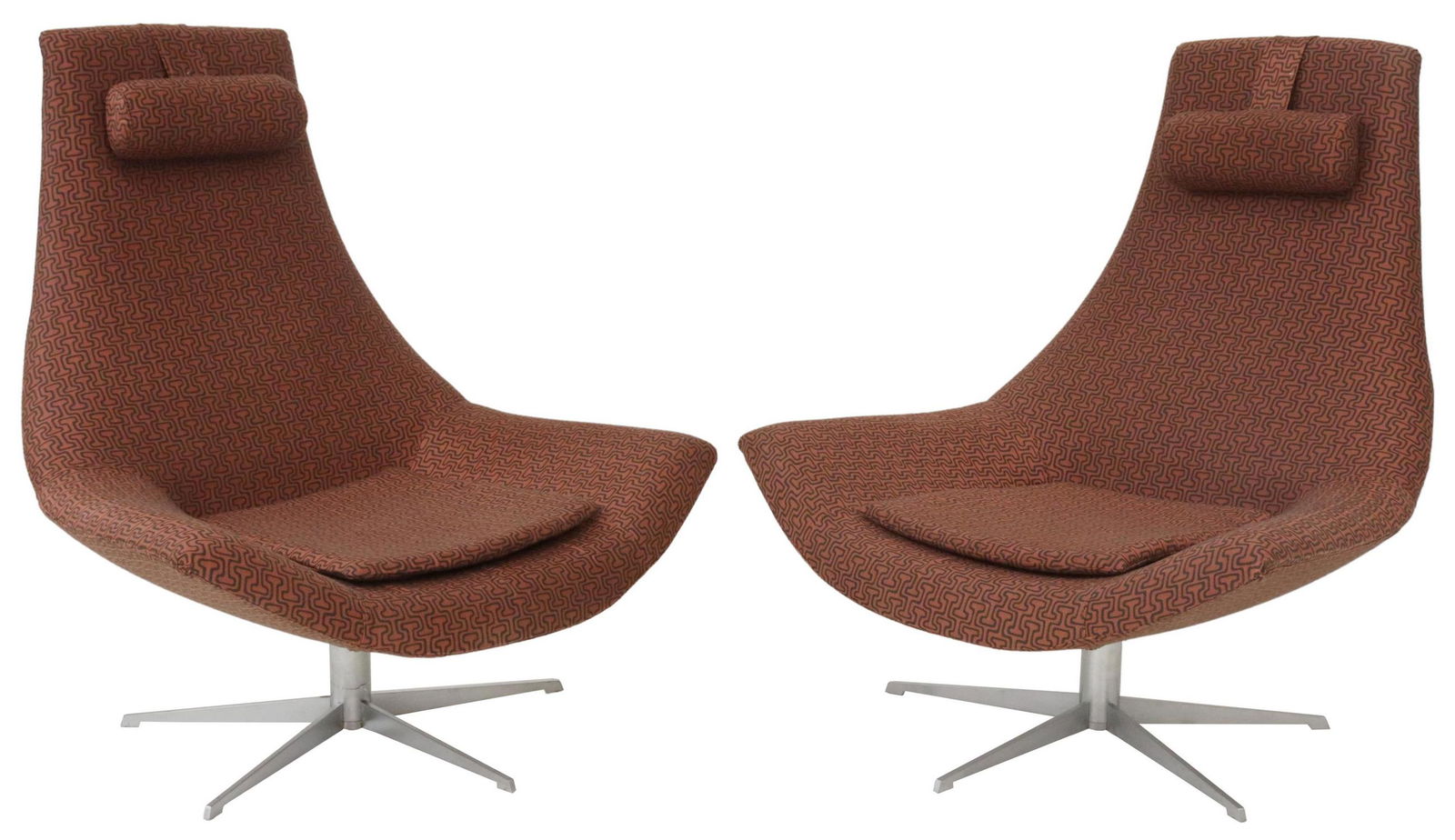 (2) ITALIAN MODERN SWIVEL LOUNGE CHAIRS (1 of 3)