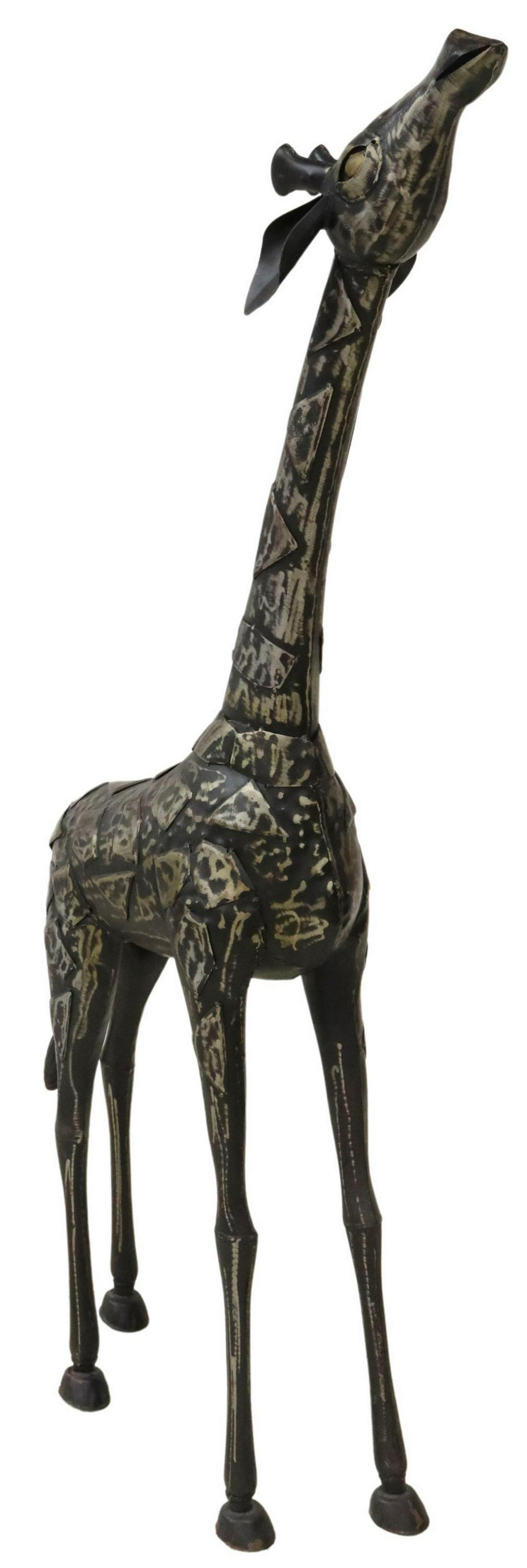 MODERN PATCHWORK STEEL STANDING GIRAFFE SCULTPURE (1 of 4)