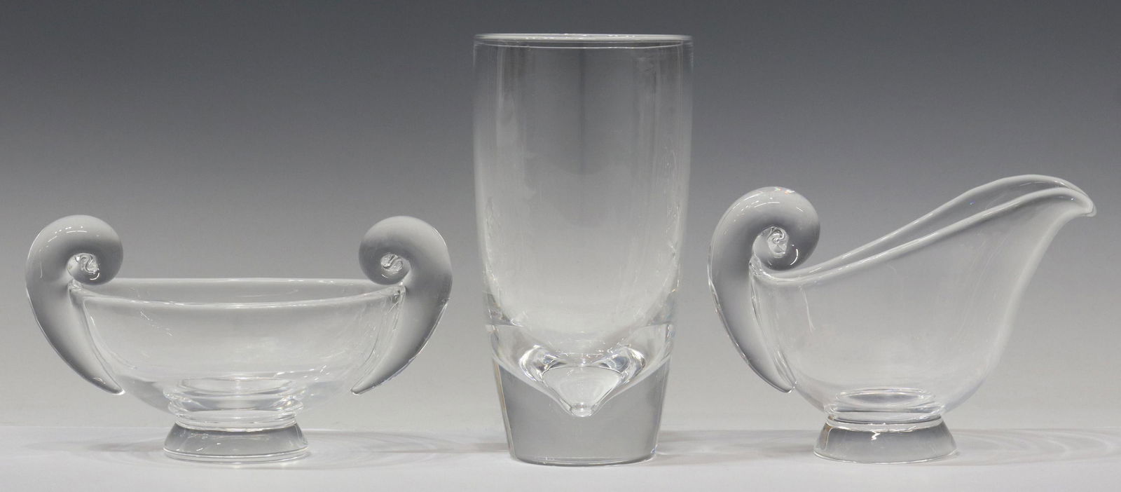 (3) STEUBEN ART GLASS VASE, SUGAR BOWL & CREAMER (1 of 3)