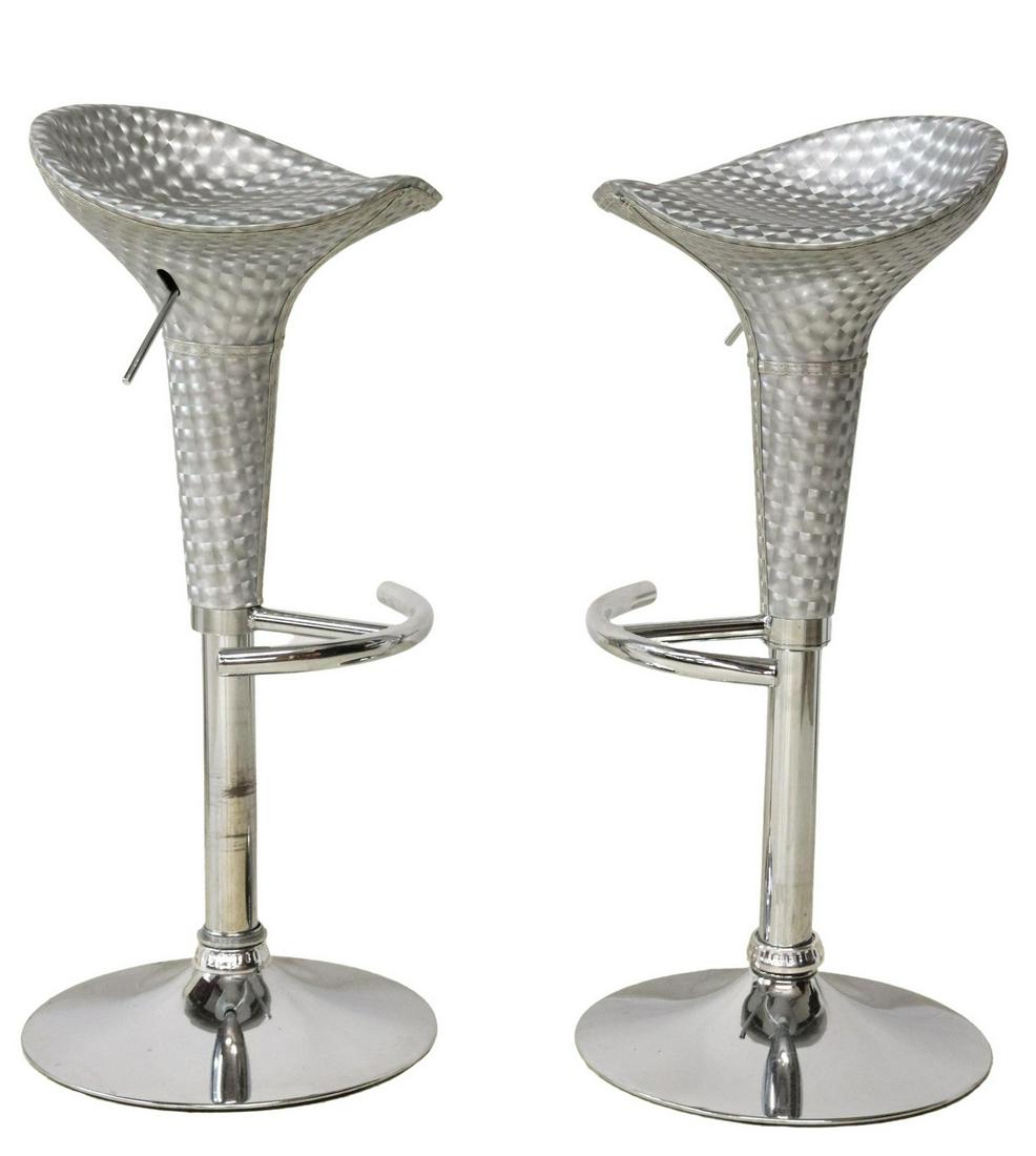 (2) CONTEMPORARY ADJUSTABLE SWIVEL BARSTOOLS (1 of 4)