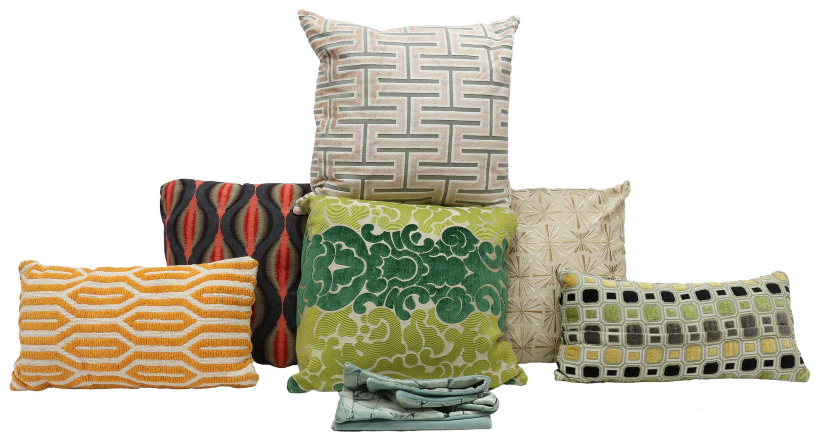 (7) MODERN DECORATIVE GEOMETRIC THROW PILLOWS (1 of 4)