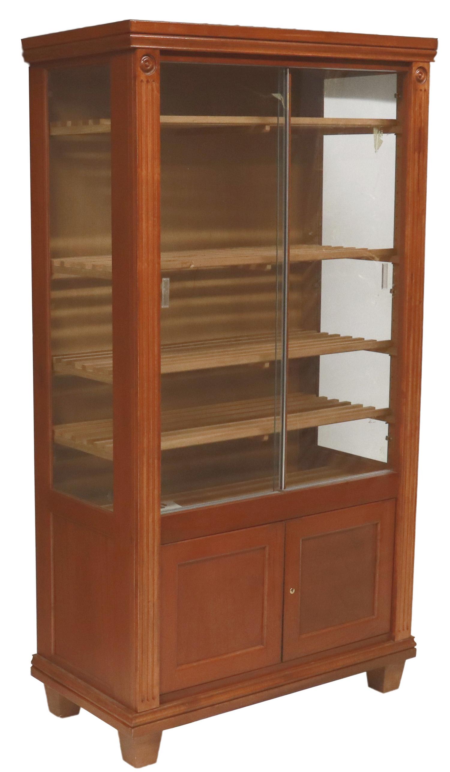 ALTADIS CIGAR HUMIDOR DISPLAY CABINET, HUMIDIFIER (1 of 7)