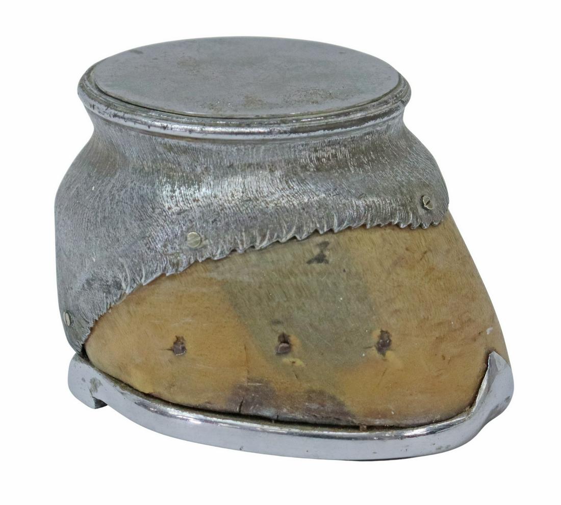 SILVER-TONE METAL MOUNTED HORSE'S HOOF: Horse's hoof in silver-tone metal mount, likely English, approx 3.75"h, 5.75"l, 4.5"w, 2lbs Start Price: $60.00