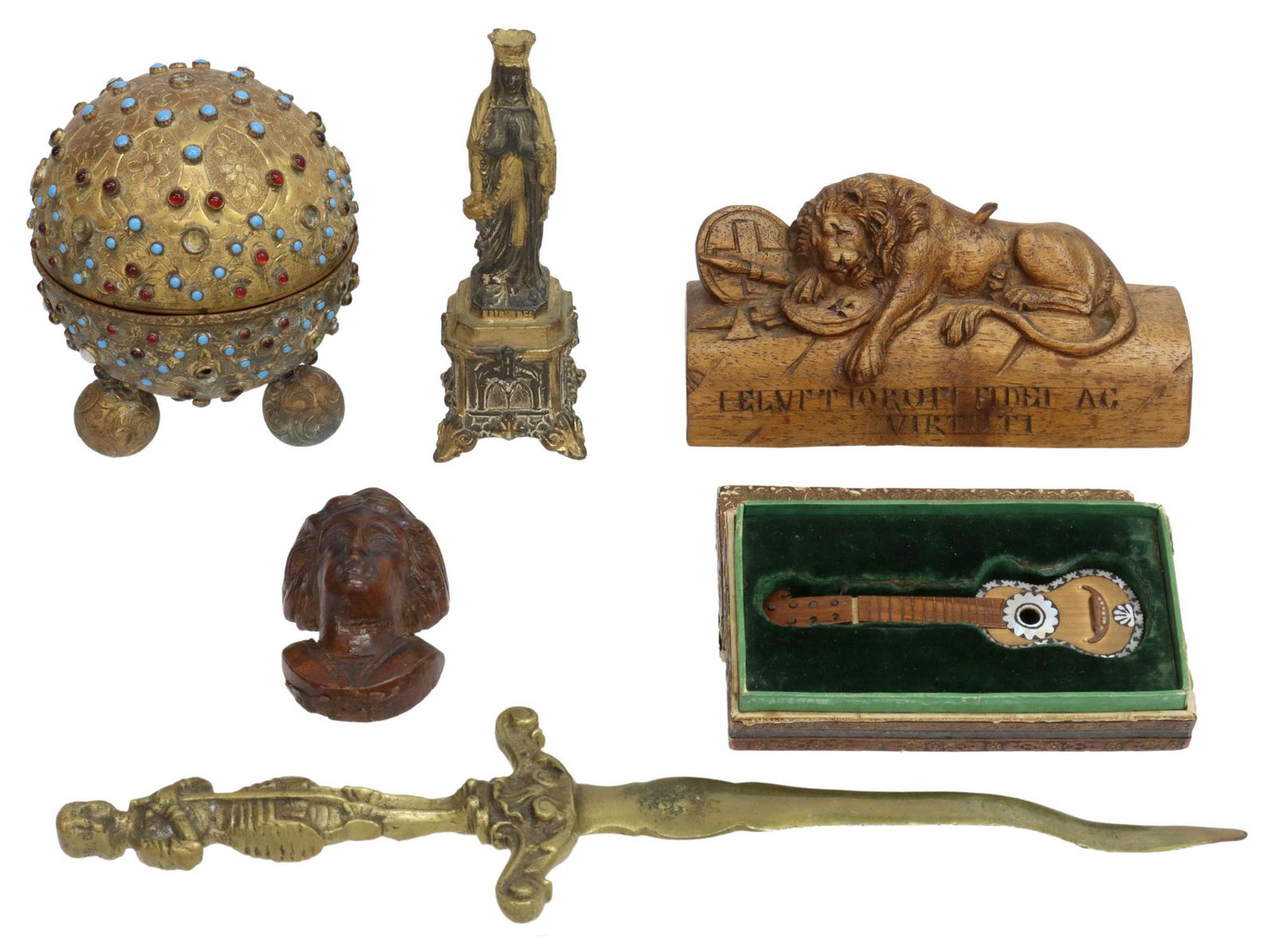 (6) COLLECTION OF TABLE ITEMS, LION OF LUCERNE (1 of 8)
