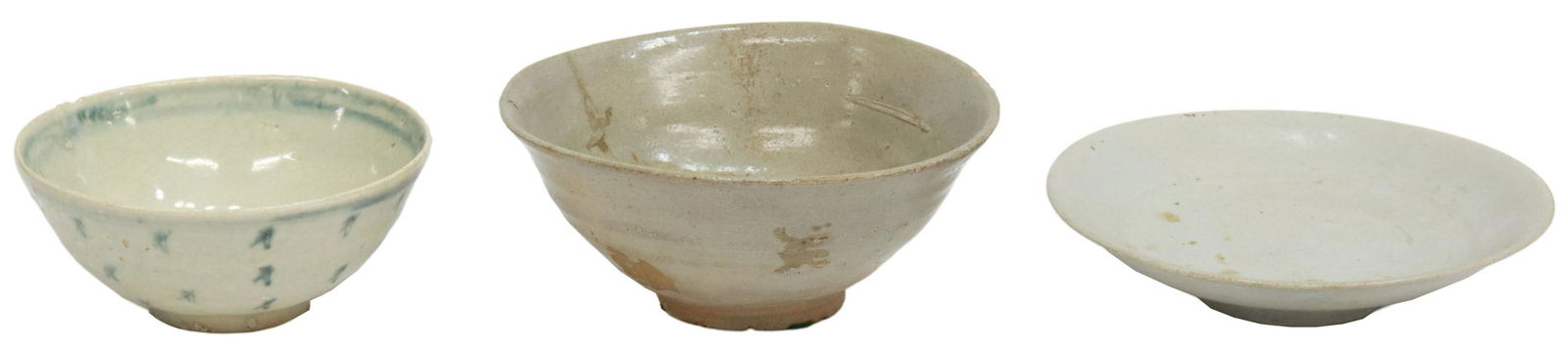 (3) KOREAN CERAMIC DISH & BOWLS, YI DYNASTY (1 of 3)