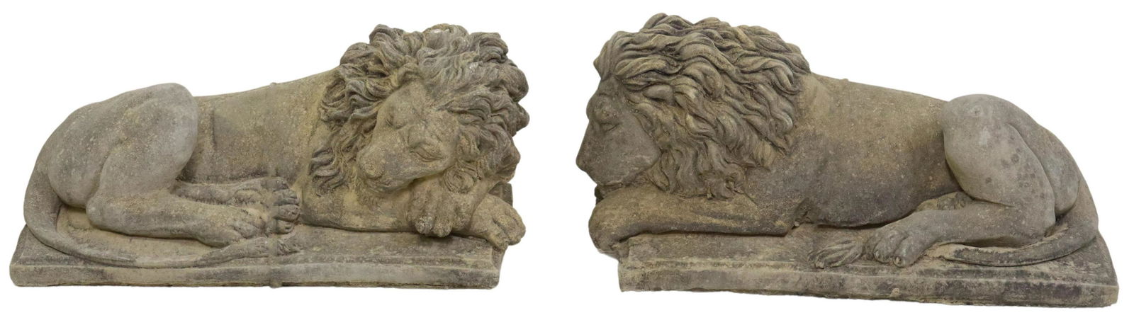 (2) SMALL CAST STONE GARDEN STATUARY CANOVA LIONS (1 of 2)