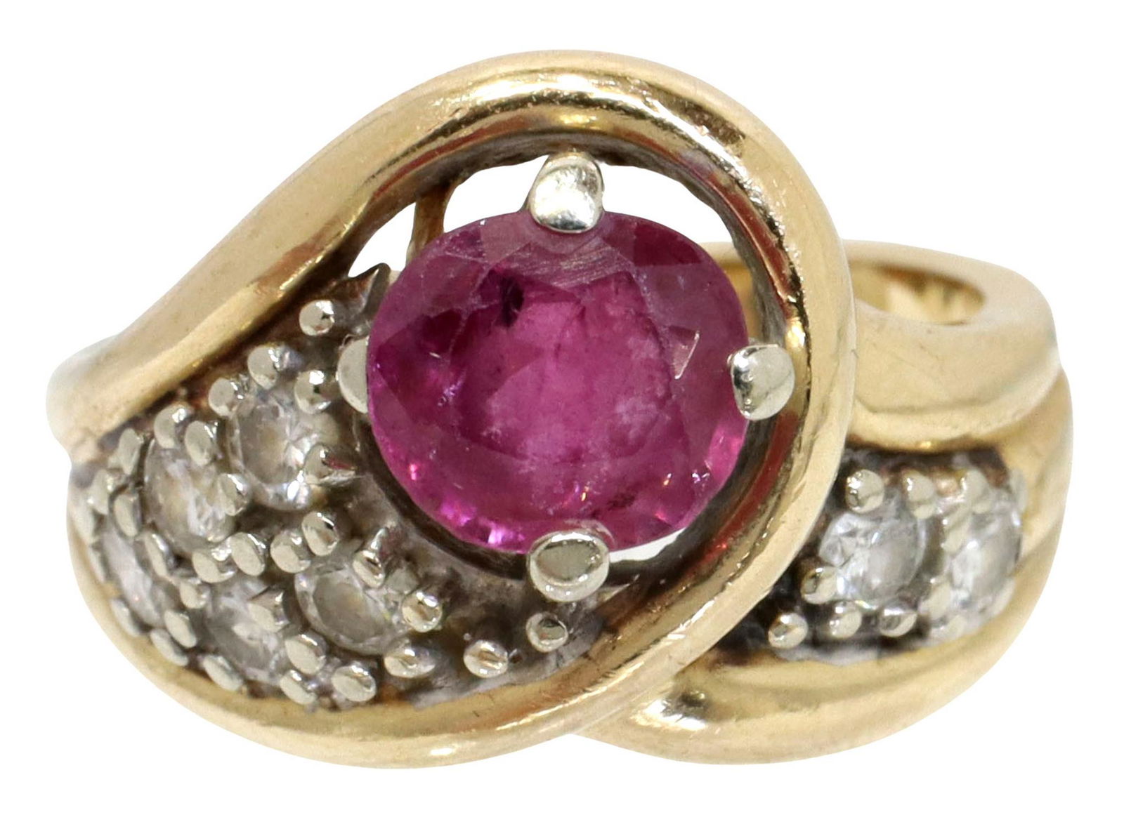 ESTATE 14KT GOLD RUBY & 0.33CTTW DIAMOND RING (1 of 4)