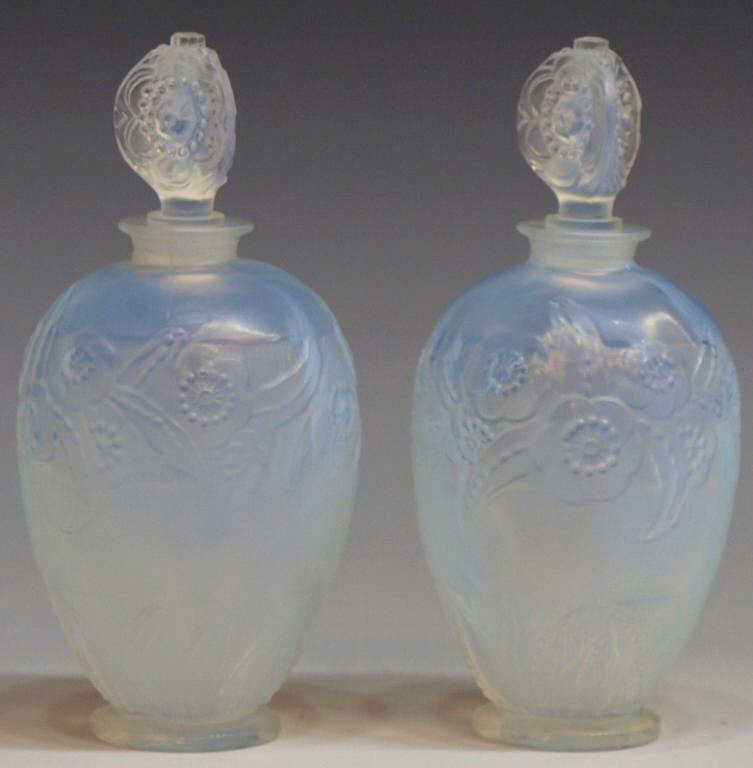 PAIR SABINO OPALESCENT ART GLASS SCENT BOTTLES: (pair) Sabino opalescent art glass 'Fleurs' scent bottles, marked Sabino Paris, 4"h, .25lb Start Price: $80.00