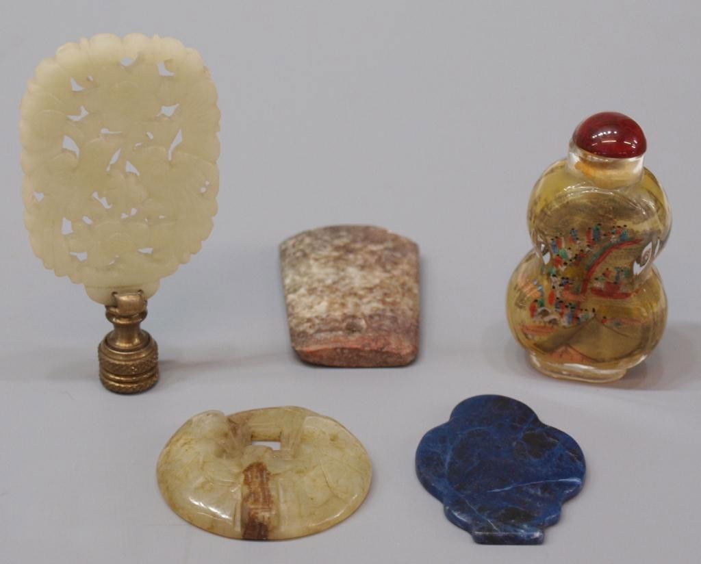 GROUP CHINESE DECORATIVE OBJECTS, SNUFF BOTTLE: (lot of 5) Collection of Chinese decorative objects, including: (1) painted glass snuff bottle, 2.5"h; (1) carved jade bird and flower lamp finial, 3.5"h; (2) jade pendants; (1) piece of lapis, 2"h, .