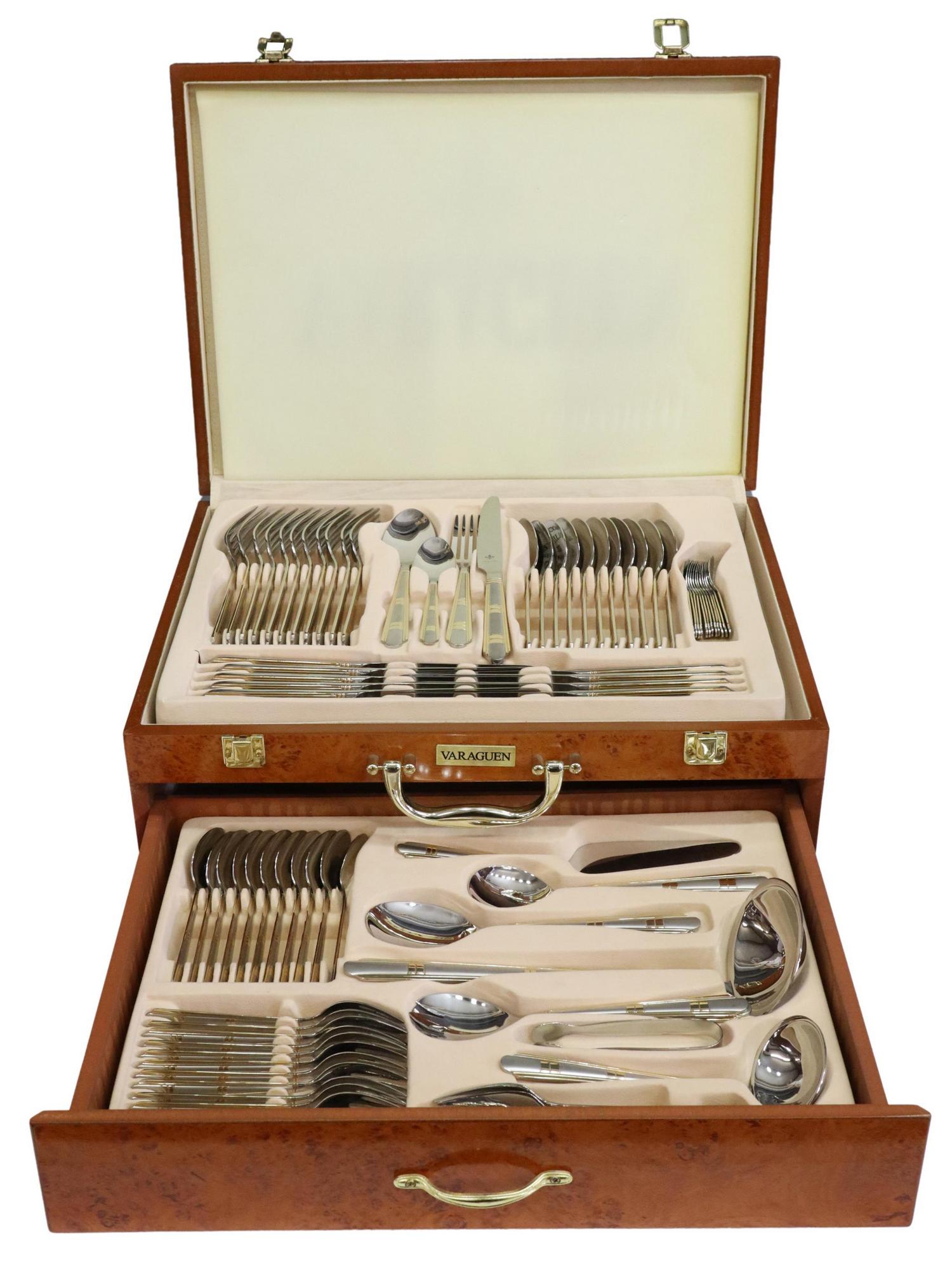 (84) VARAGUEN GILT STAINLESS FLATWARE SERVICE (1 of 6)