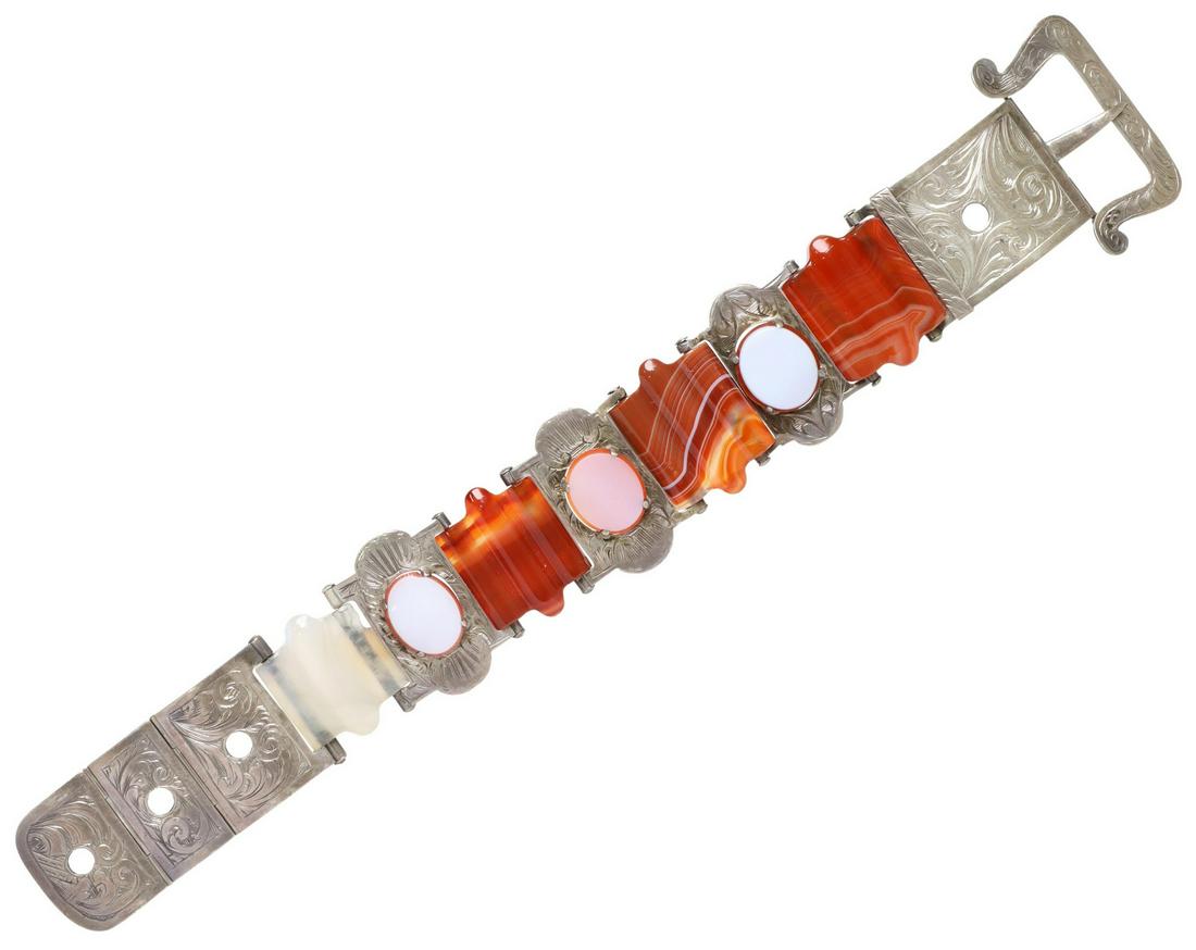 SCOTTISH ENGRAVED SILVER & AGATE BUCKLE BRACELET (1 of 4)