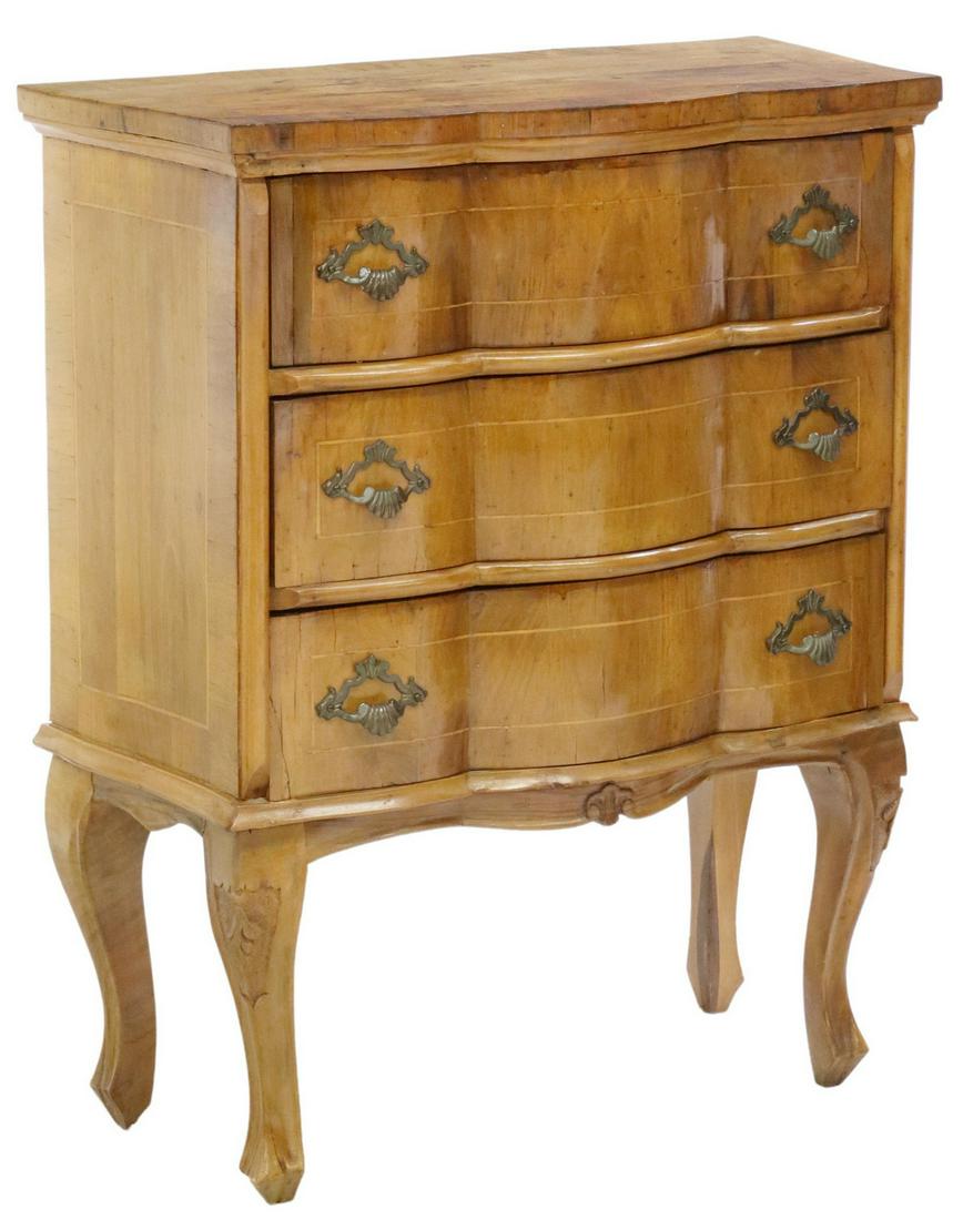 ITALIAN WALNUT THREE-DRAWER COMMODE (1 of 5)