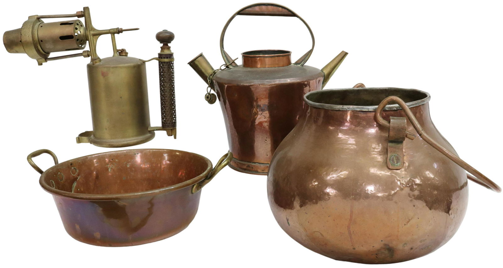 (4) ANTIQUE COPPER & BRASS HOUSEHOLD ITEMS (1 of 9)