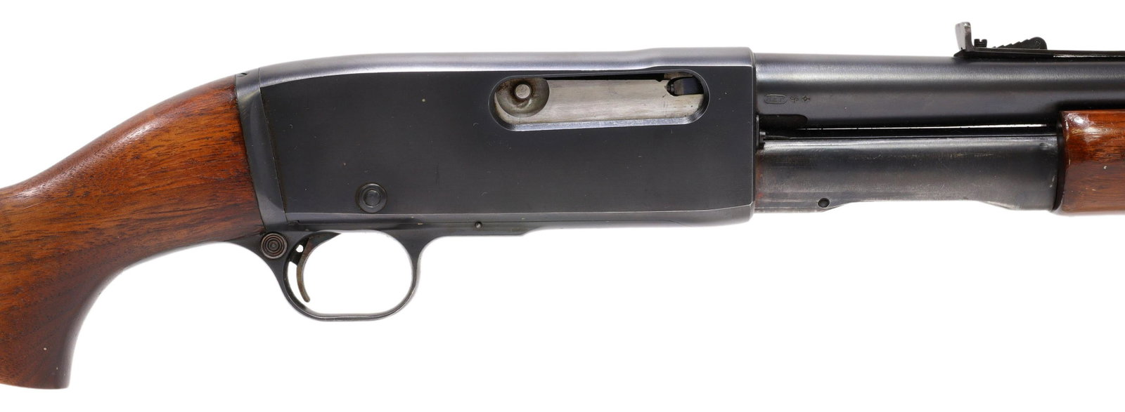 REMINGTON MODEL 141 SLIDE ACTION .32 CAL RIFLE: Remington Gamemaster Model 141 rifle, slide action, .32 caliber, 23.5" barrel, ramp front sight, adjustable rear sight, left receiver with inset Rem-UMC caliber mark, Red Head Duck recoil pad, wood go