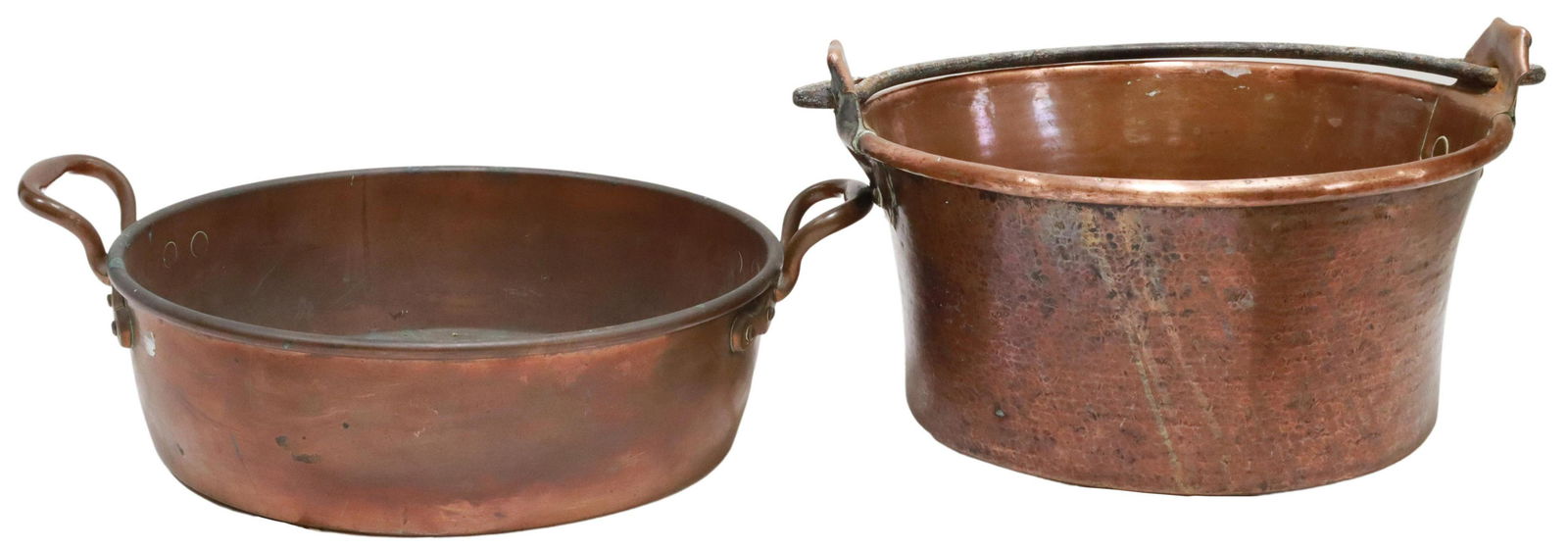 (2) LARGE ANTIQUE COPPER KITCHENWARE (1 of 3)