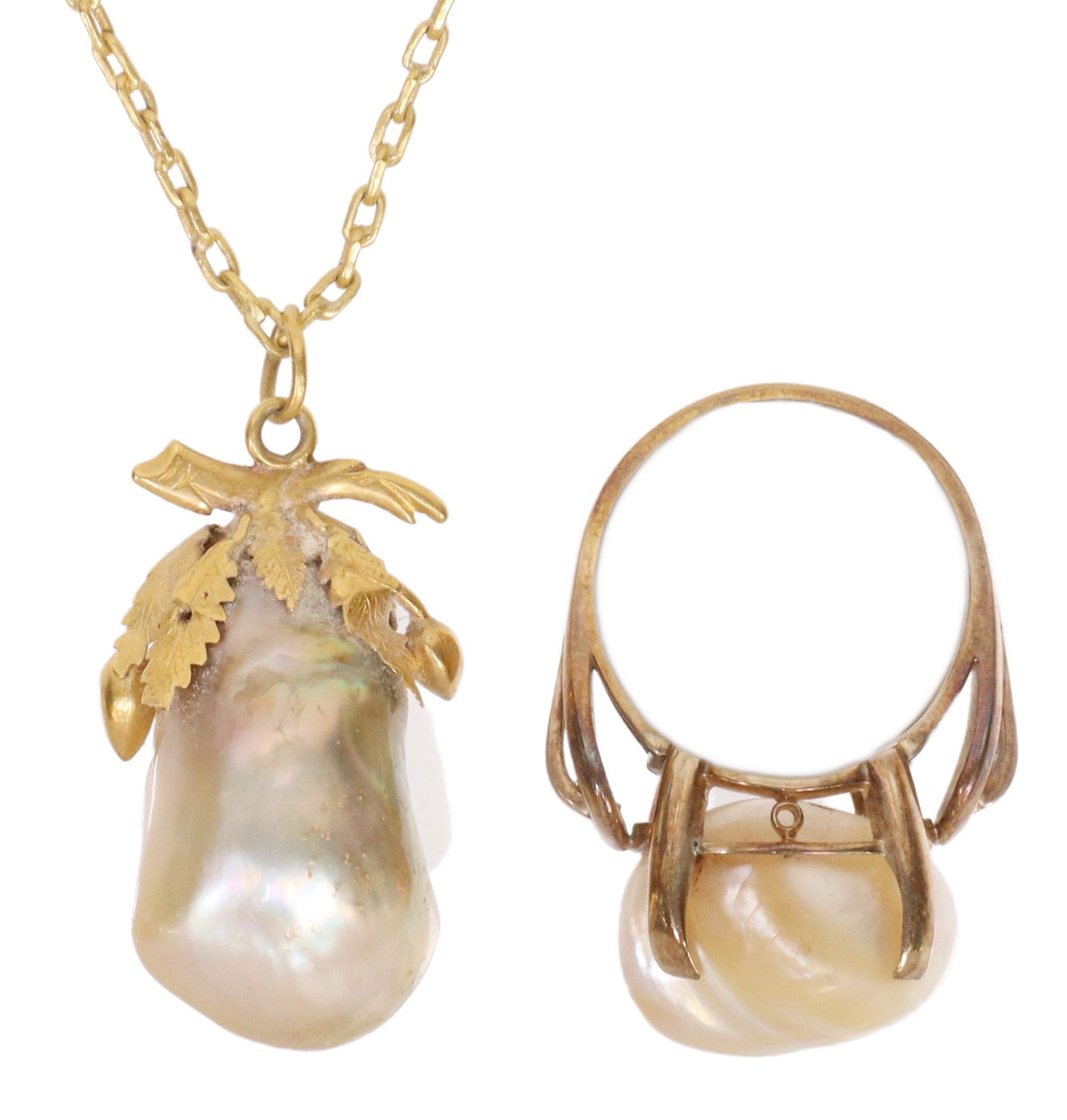 2) ESTATE BAROQUE PEARL RING, PENDANT & 18KT CHAIN (1 of 6)