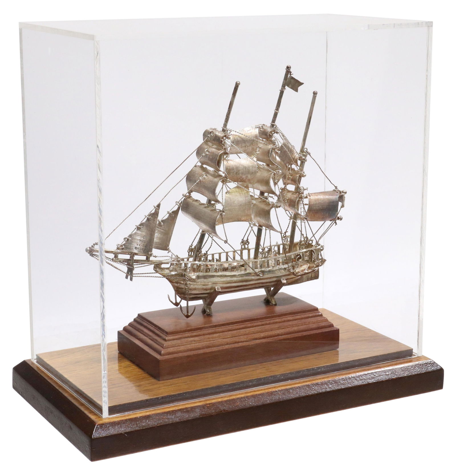 MEXICAN STERLING MODEL OF A SHIP IN ACRYLIC CASE (1 of 6)