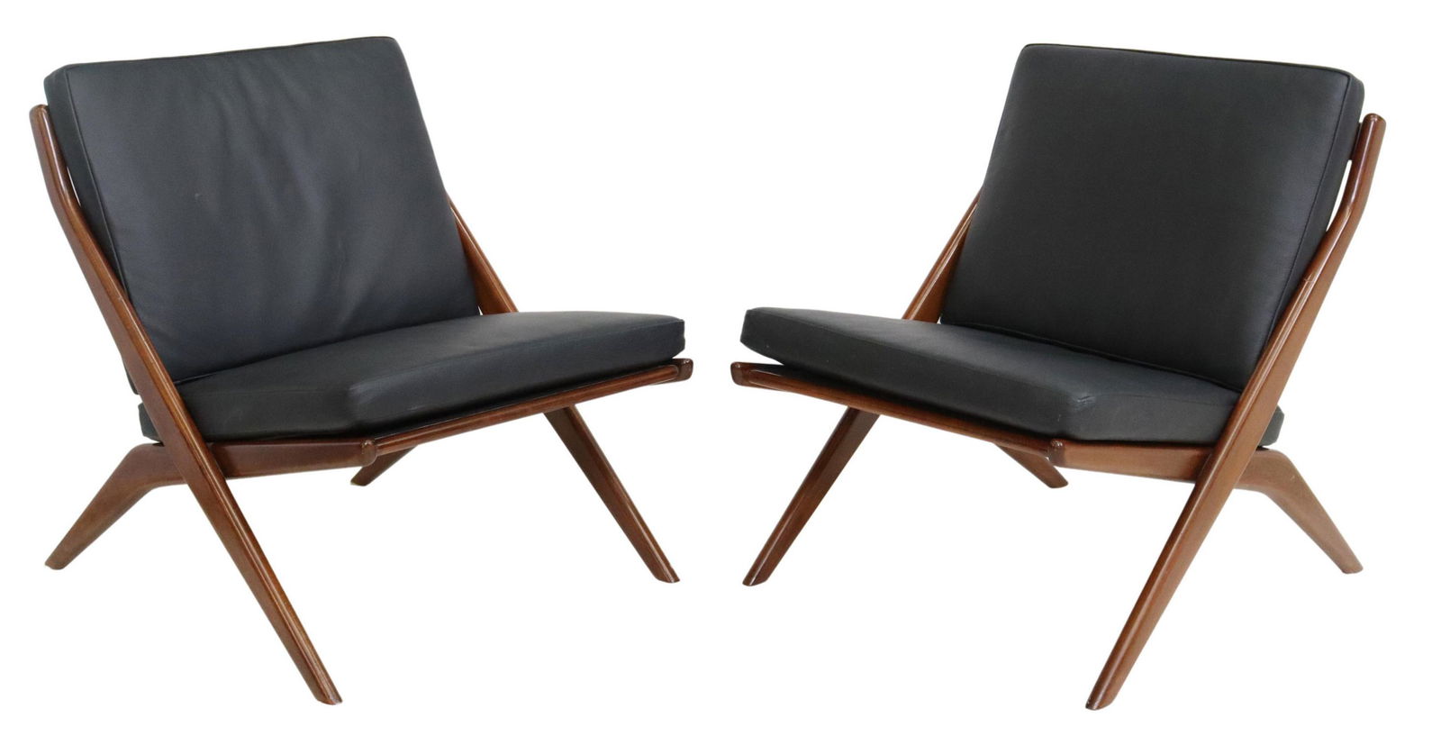 (2) FOLKE OHLSSON (1919-2003) DUX SCISSOR CHAIRS: (pair) Mid-century modern "scissor" chairs, Folke Ohlsson (Swedish, 1919-2003) for DUX, c.1960s, x-form frame, slatted back, black leather back and seat cushions, no apparent labels, approx 32"h, 25.5