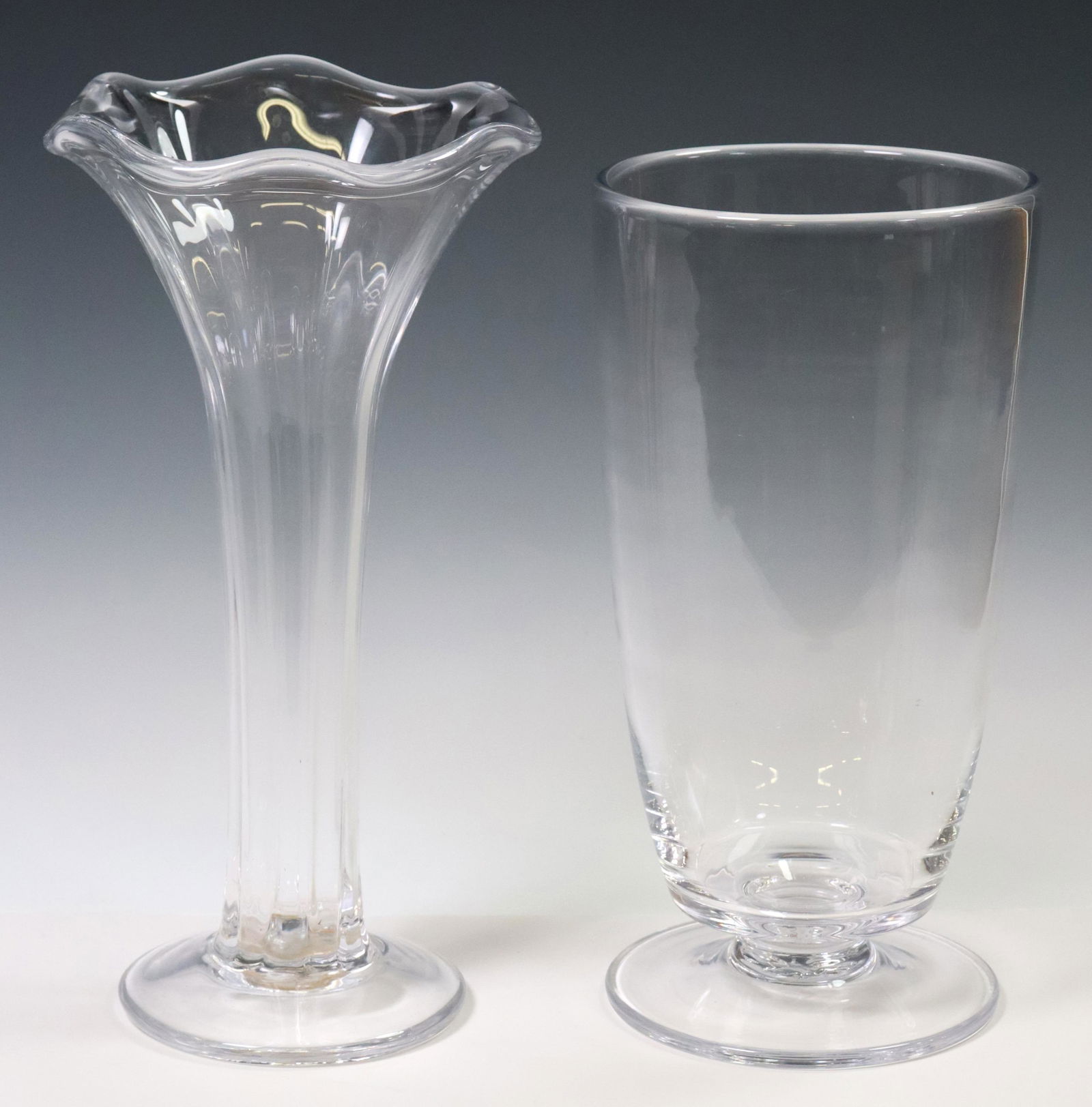 (2) SIMON PEARCE COLORLESS GLASS FLOWER VASES (1 of 4)