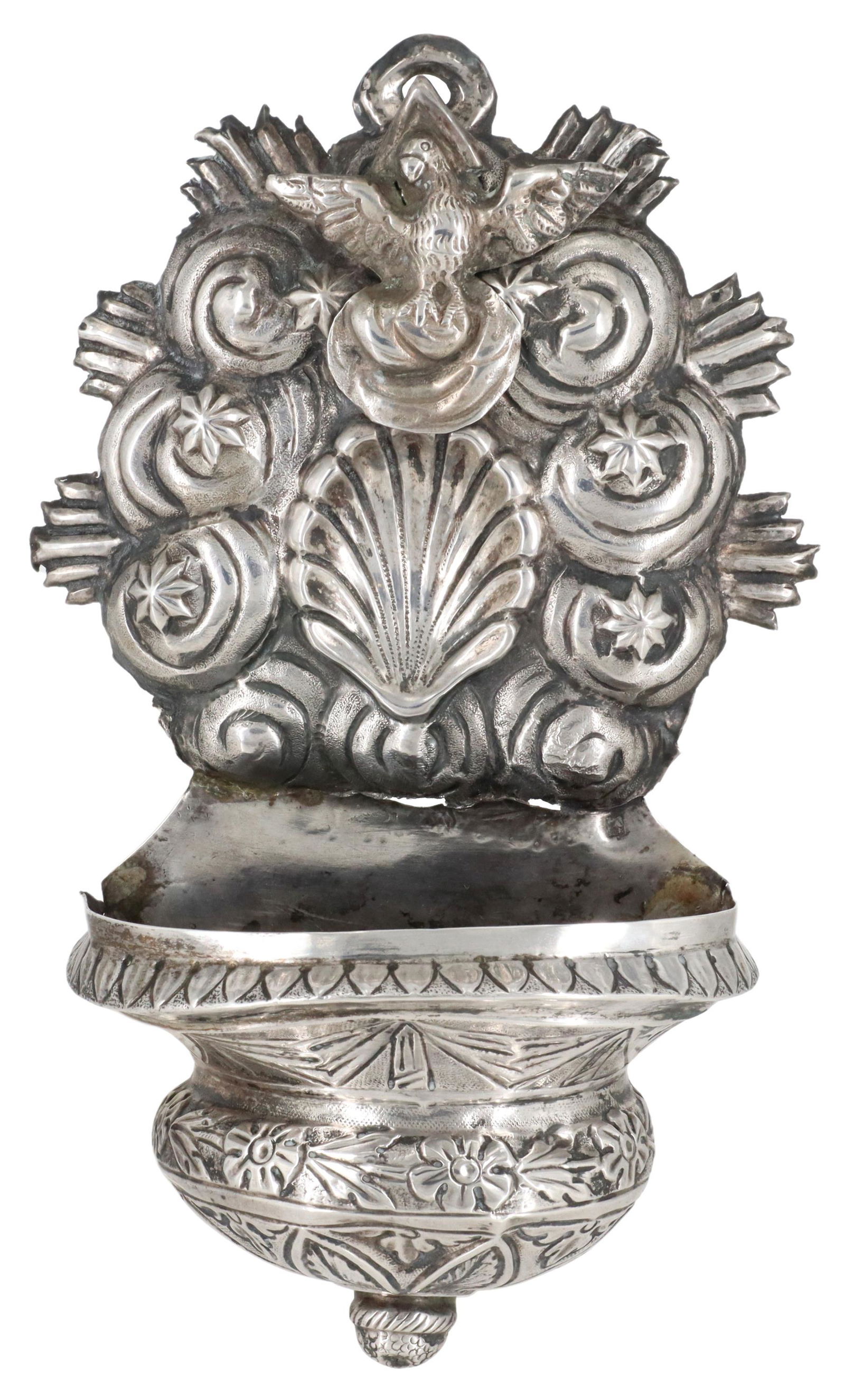 REPOUSSE SILVER HOLY WATER FONT (1 of 4)