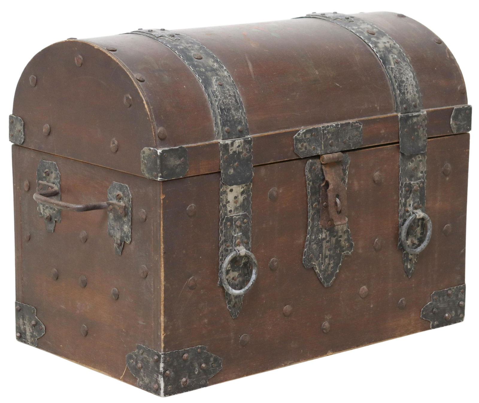 METAL-BOUND DOME TOP TRUNK (1 of 6)