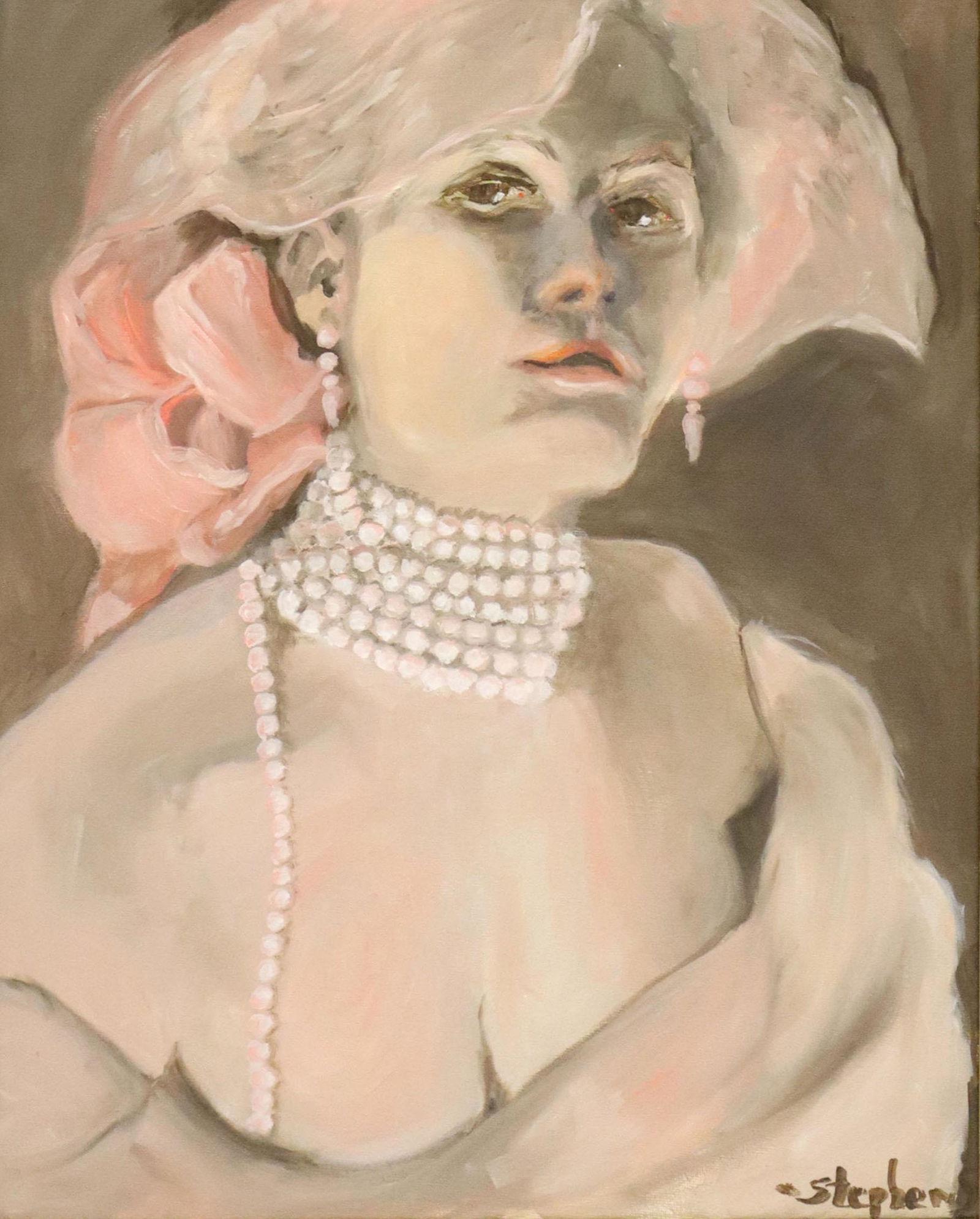 SIGNED STEPHENS (20TH C.) WOMAN PEARL NECKLACE (1 of 4)