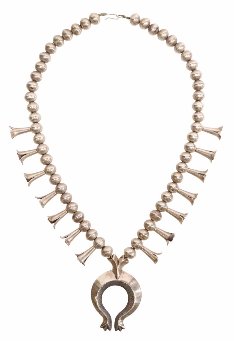 NATIVE AMERICAN SILVER SQUASH BLOSSOM NECKLACE (1 of 4)