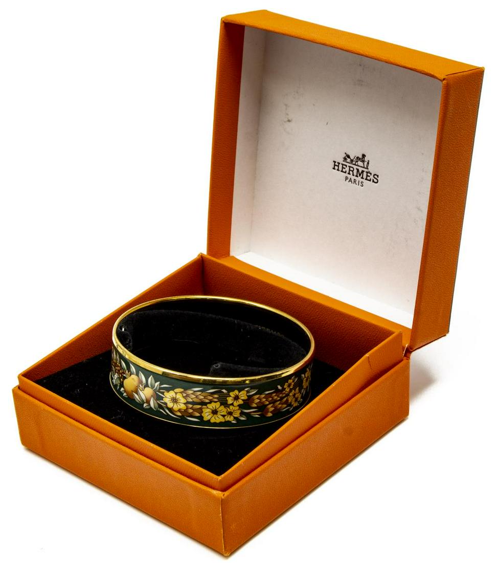 HERMES PARIS ENAMELED FLOWER & FRUIT BANGLE (1 of 4)