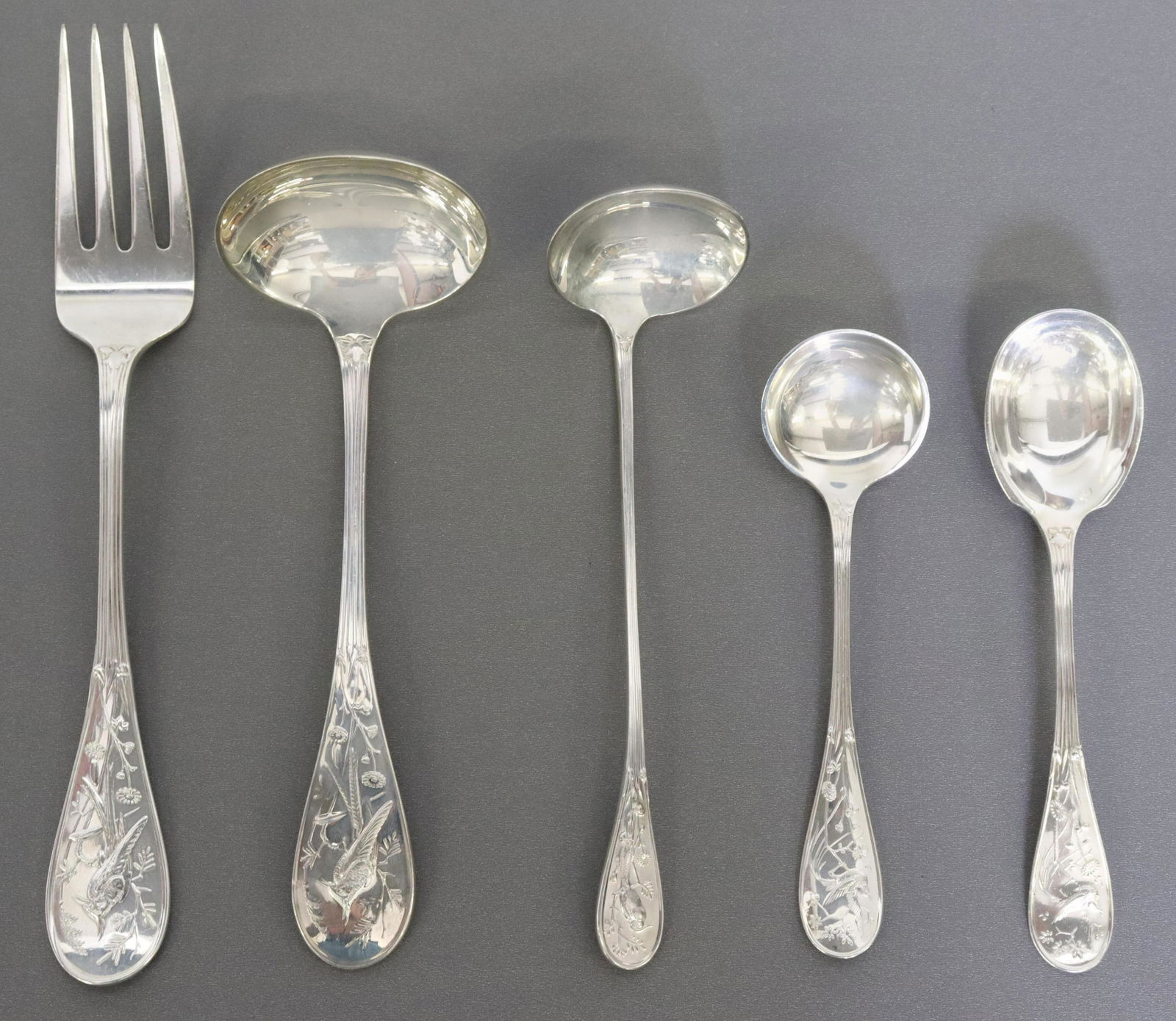 5) TIFFANY & CO. AUDUBON STERLING SERVING FLATWARE (1 of 6)