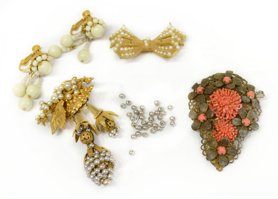 PRIMARILY VINTAGE MIRIAM HASKELL JEWELRY GROUP: (lot of 4) Vintage jewelry group: (1) Miriam Haskell bow, (pair) Miriam Haskell earrings, (1) Miriam Haskell faux pearl drop brooch, fruit form, dangling fruits with loss of faux pearls, offered as is