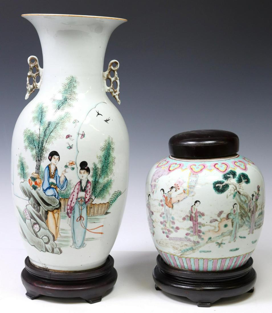 (2) CHINESE PORCELAIN MELON JAR & VASE ON STANDS (1 of 3)