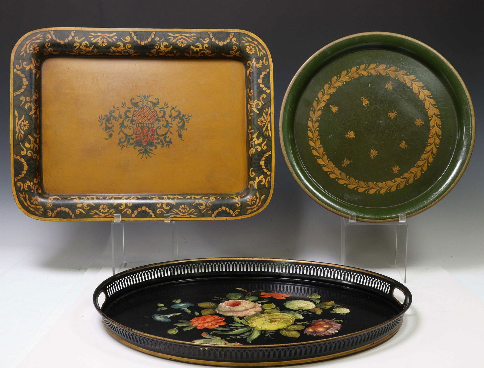 (3) DECORATIVE TOLE PAINTED METAL SERVING TRAYS (1 of 5)